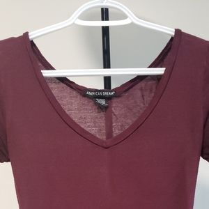 Burgundy short sleeved shirt